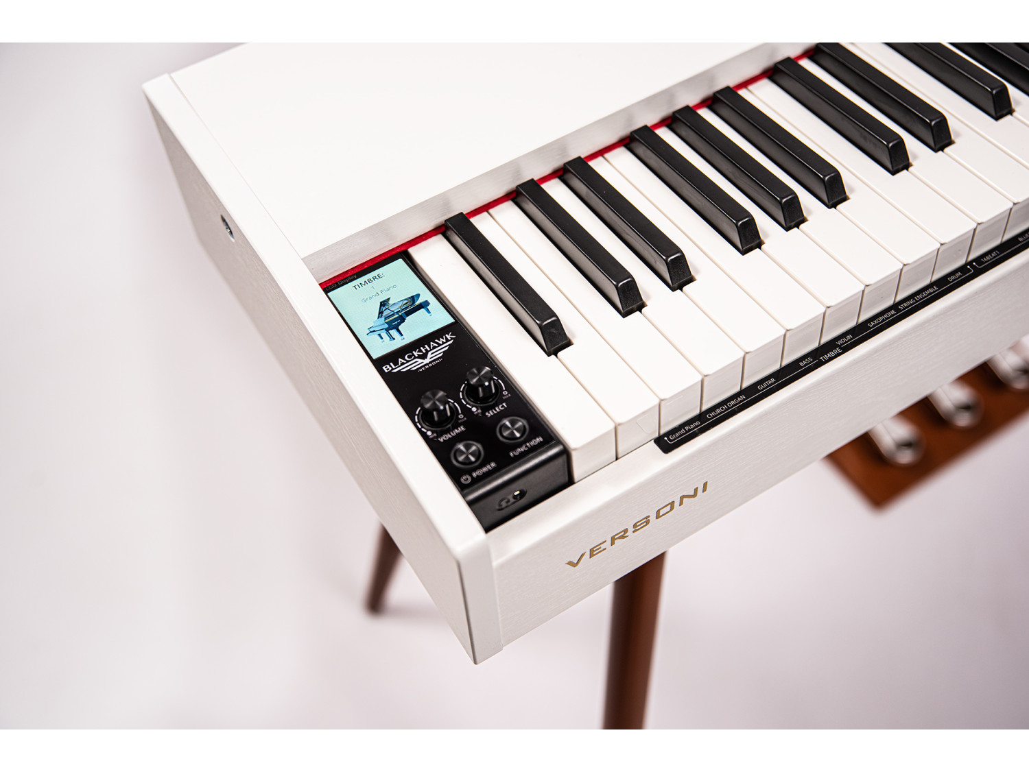 Black Hawk Versoni V9WN digital piano keyboard