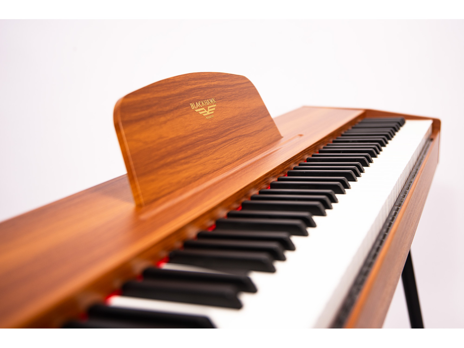 Black Hawk Versoni V9NB digital piano details
